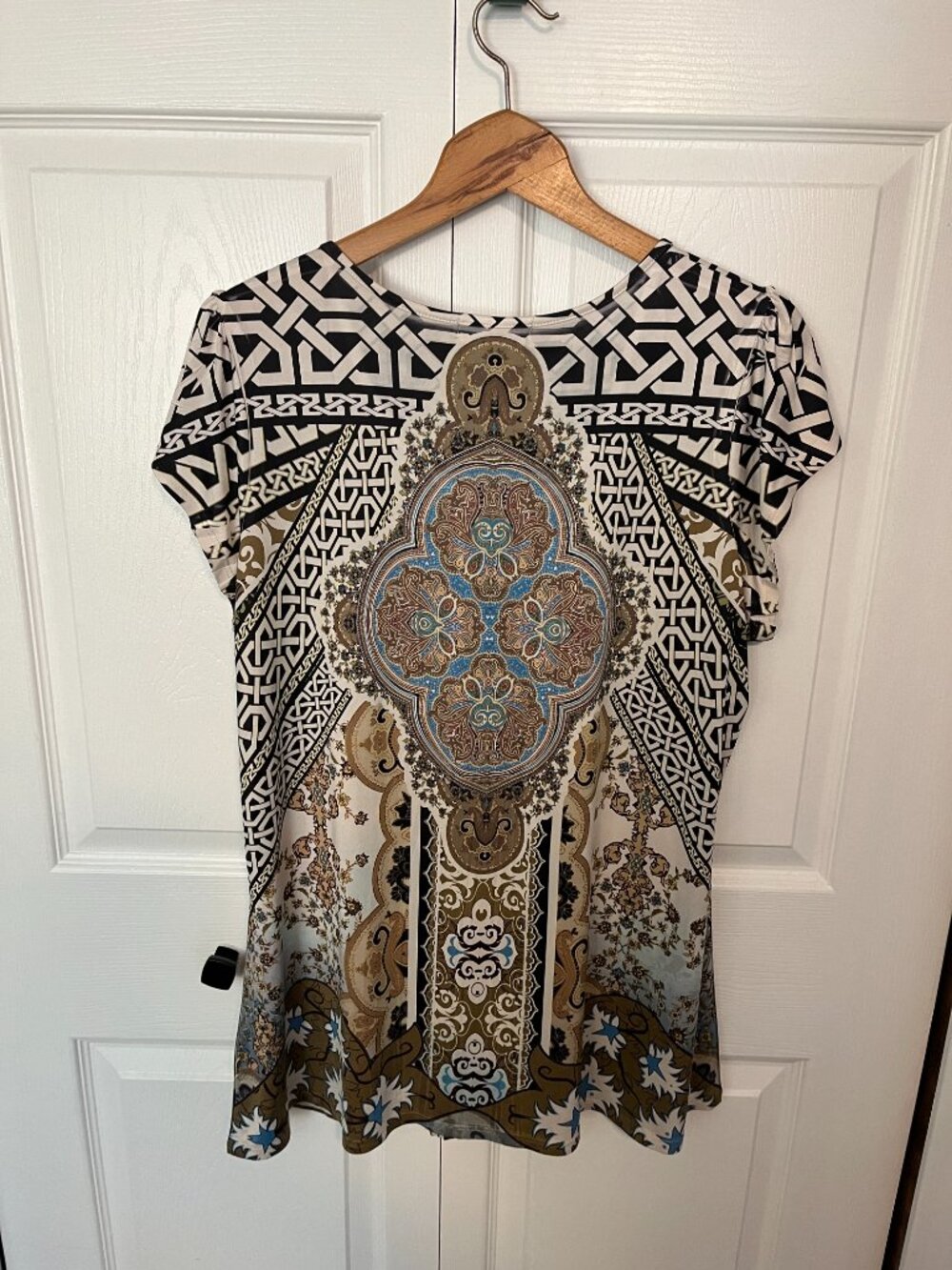 Dressbarn Womens Blouse XL Boho Embellished Tunic Top Paisley Geometric - Picture 2 of 3